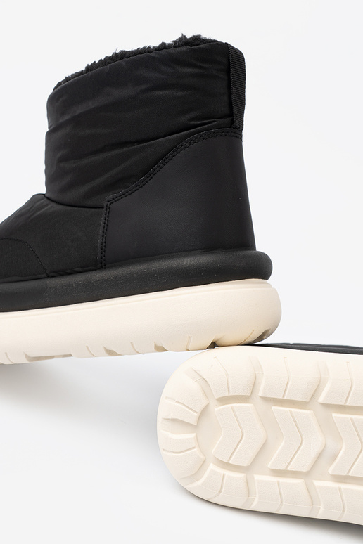 ENodoodporne Botas de nieve de color negro z futrzanym Anętrzem