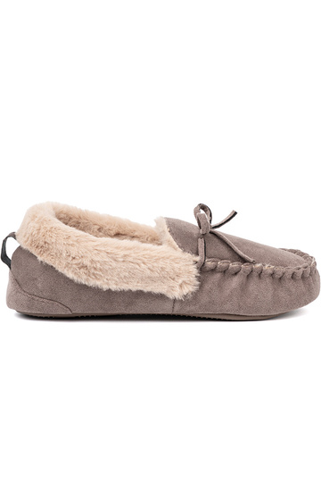 beige kapcie con un arco i puszystym Anętrzem typu mocasines 2