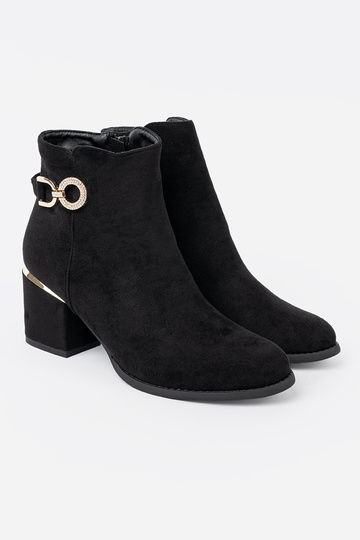 de color negro Zapatos de mujer z elegancką sprzączką