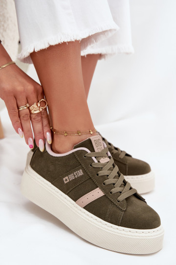 Zapatos de mujer estilo sneakers en color verde con plataforma Big Star SS274349