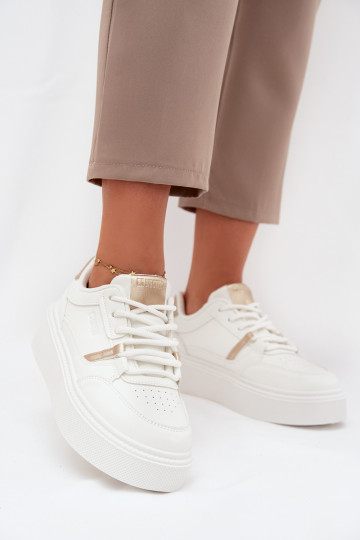 Zapatos de mujer estilo sneakers en color blanco con plataforma Big Star SS274359 2