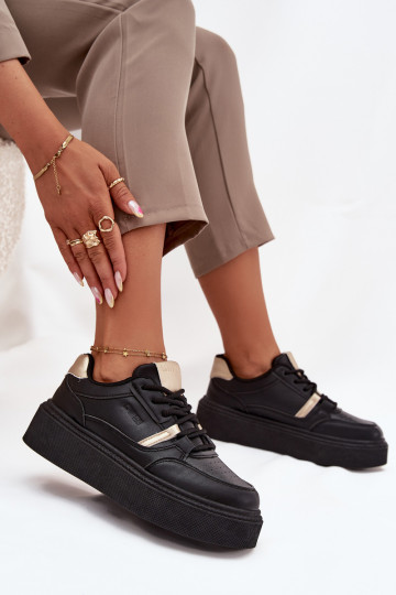 Femenino Zapatillas modelo zapatos. con una plataforma Big Star SS274360 de color negro