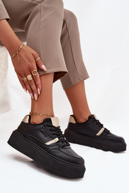 Femenino Zapatillas modelo zapatos. con una plataforma Big Star SS274360 de color negro