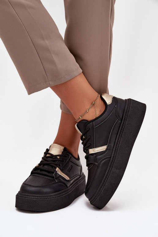 Femenino Zapatillas modelo zapatos. con una plataforma Big Star SS274360 de color negro
