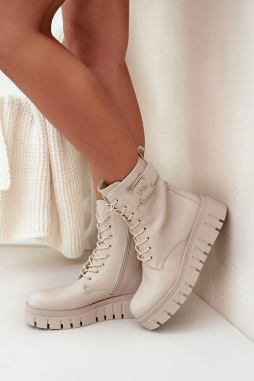 Botas de mujer con una plataforma Con decoraciones Detalem calentamiento color marfil Lyrana