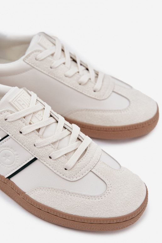 Bajo Zapatillas modelo zapatos. Tiene quesculino Big Star SS174078 el color blanco