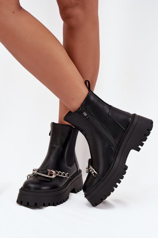 Botas de mujer con una plataforma con cadenas de color negro Tiene quervella