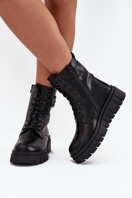 Botas de mujer con una plataforma Con decoraciones Detalem calentamiento de color negro Lyrana Botas de mujer con una plataforma Con decoraciones Detalem calentamiento de color negro Lyrana