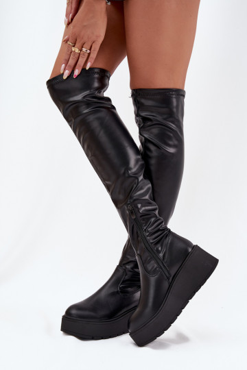 botas de mujer por encima de la rodilla con una plataforma I Sutilm Koturnie de color negro Lydira 2