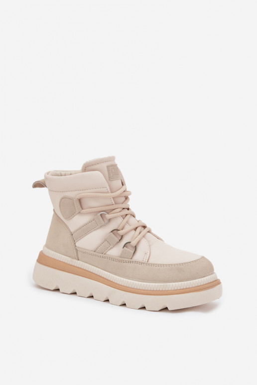 Botas de mujer con una plataforma color marfil Liorae Botas de mujer con una plataforma color marfil Liorae