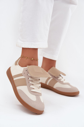 Zapatillas deportivas bajas para mujeres con lengüeta de nailon en color arena Ardira 2