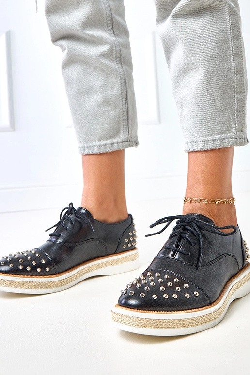 Botines de mujer con tachuelas Kamira Botines de mujer con tachuelas Kamira
