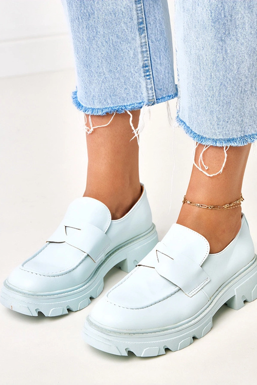 Mocasines azules de cuero sintético...