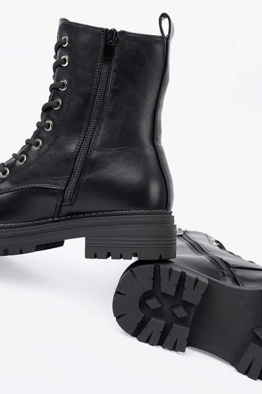 Elegante de color negro botas altas de montar z metaloAym detalem