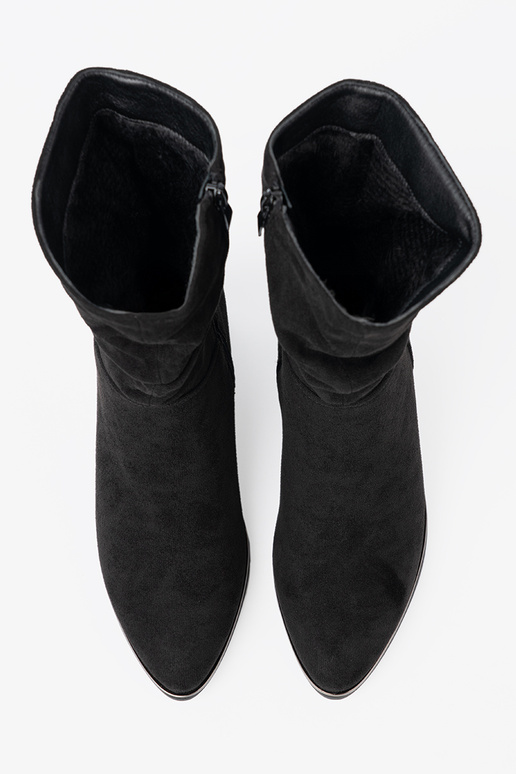 Botas de gamuza de color negro z eleganckim marszczeniem