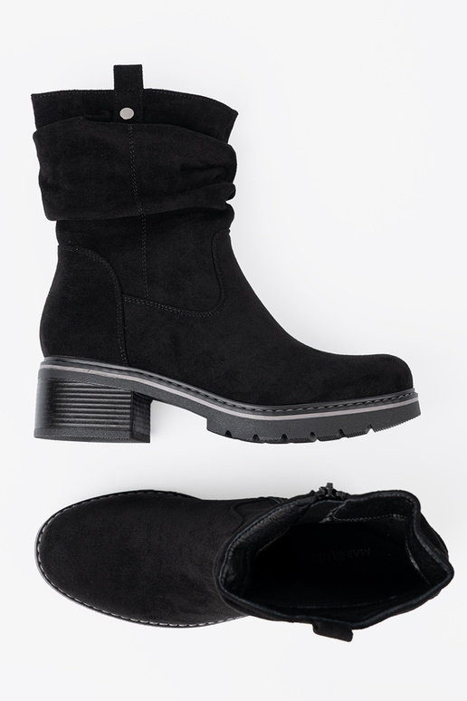 Botas de mujer de color negro z ozdobnym marszczeniem