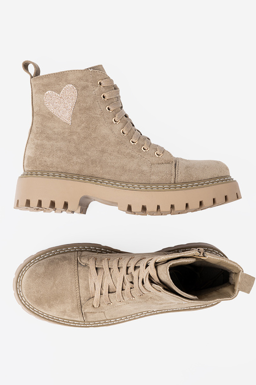 beige botas altas de montar con corazón i grubą podeszAą