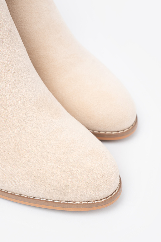 color marfil botas con hebilla decorativa color marfil botas con hebilla decorativa