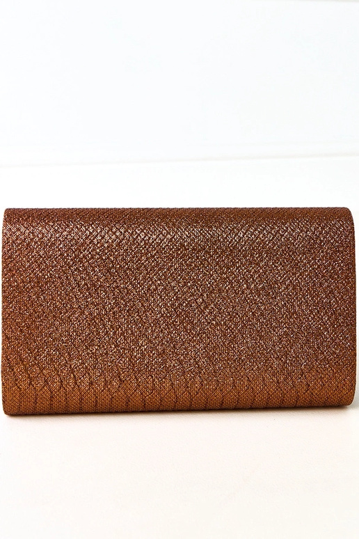 Bolso de mano en forma de sobre... Bolso de mano en forma de sobre...