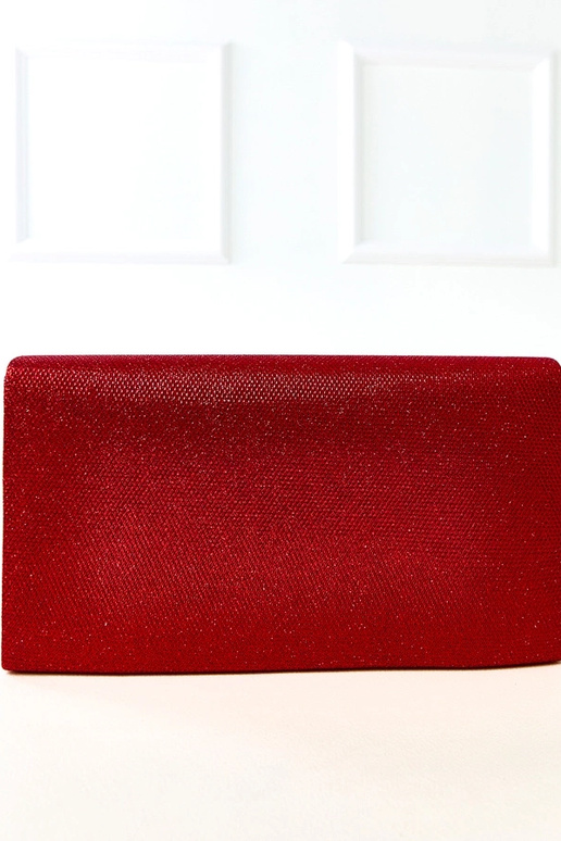 Bolso de mano en forma de sobre rojo... Bolso de mano en forma de sobre rojo...