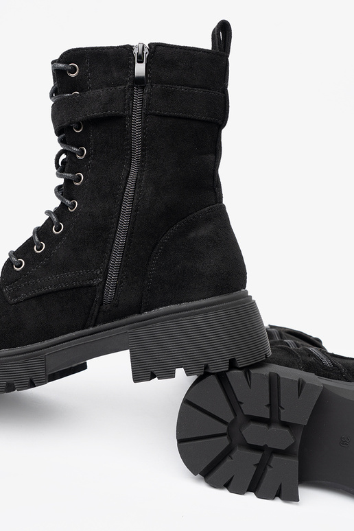 de color negro botas altas de montar con hebillas i cordonesm