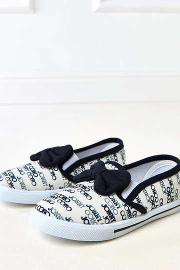 Zapatillas blancas infantiles con lazo Missi