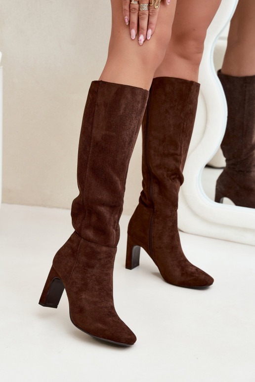 Botas altas acolchadas para mujeres con tacones, color chocolate "Zamira"