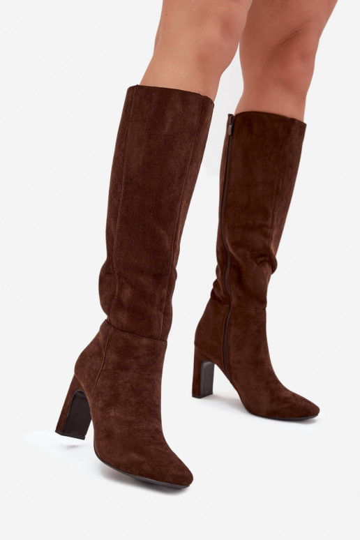 Botas altas acolchadas para mujeres con tacones, color chocolate "Zamira"