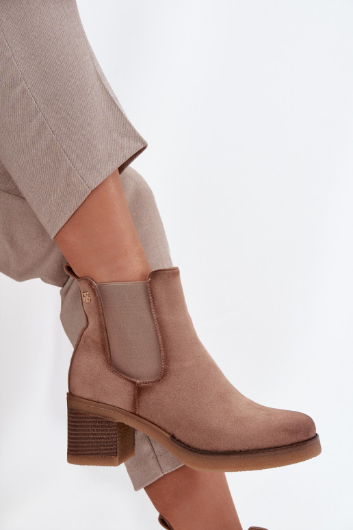 botas con estilo Femenino con tacones calentamiento beige Zelia