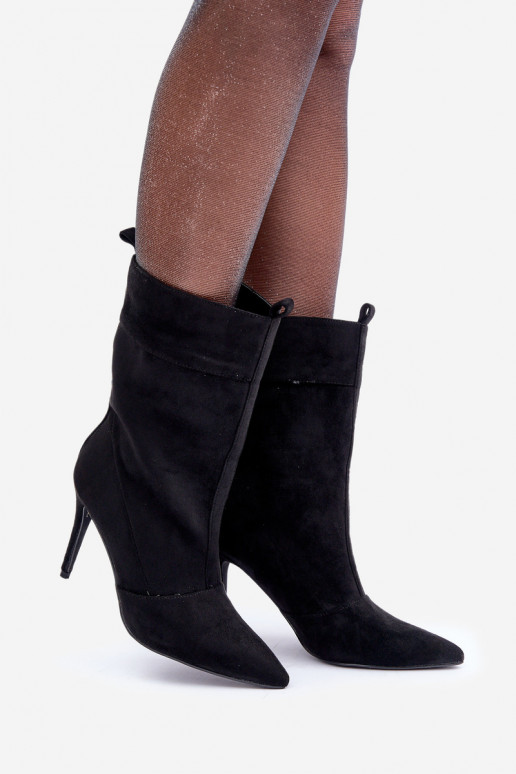 Botas con tacones finos de color negro Ellinore