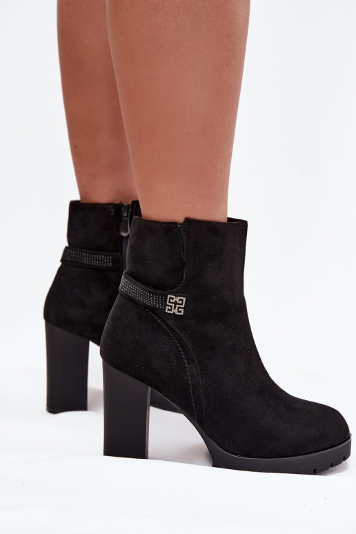 calentamiento Botas de mujer con tacones decorados de color negro Zayna