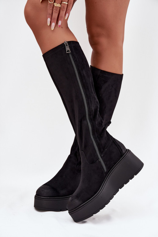 botas de mujer Contra el camino con una plataforma I Koturnie Vinceza 58342 de color negro