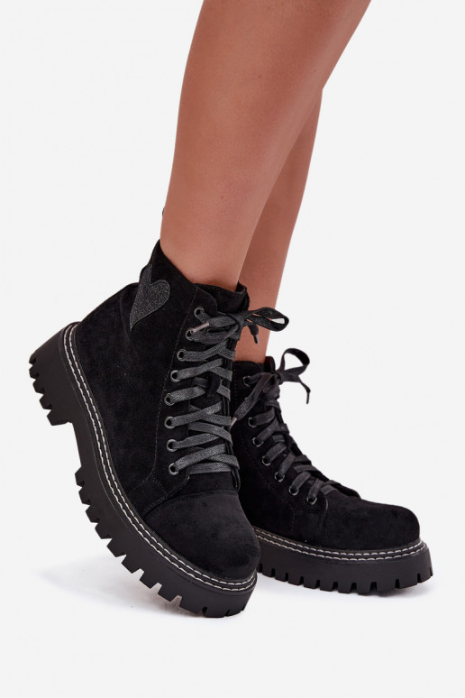 Botas de mujercon brillooAym con corazonesm de color negro Activadoriri