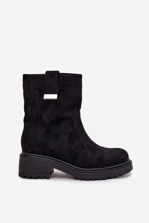 calentamiento Botas de mujer En un tacón bajo de color negro Mirellea