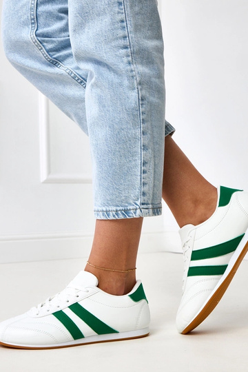 Zapatillas tipo tenis blancas con detalle verde Mydland 2