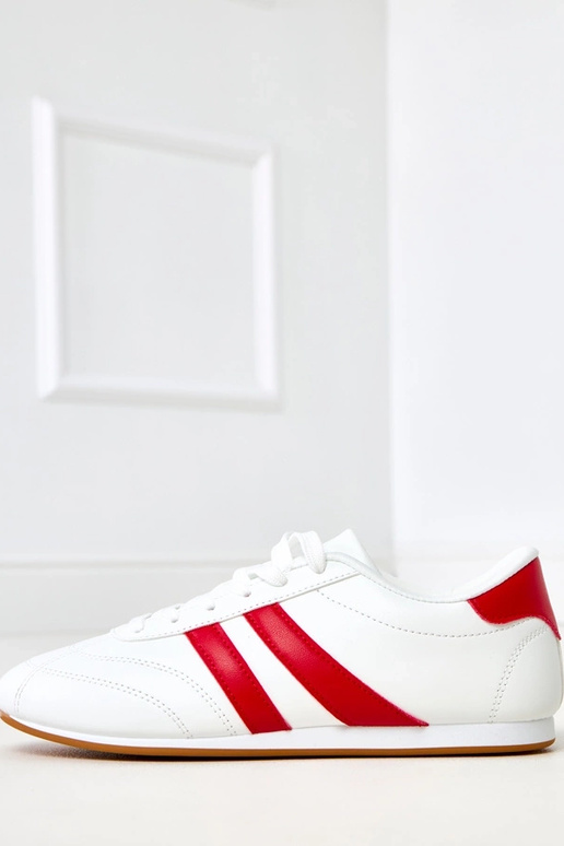 Zapatillas tipo tenis blancas con...