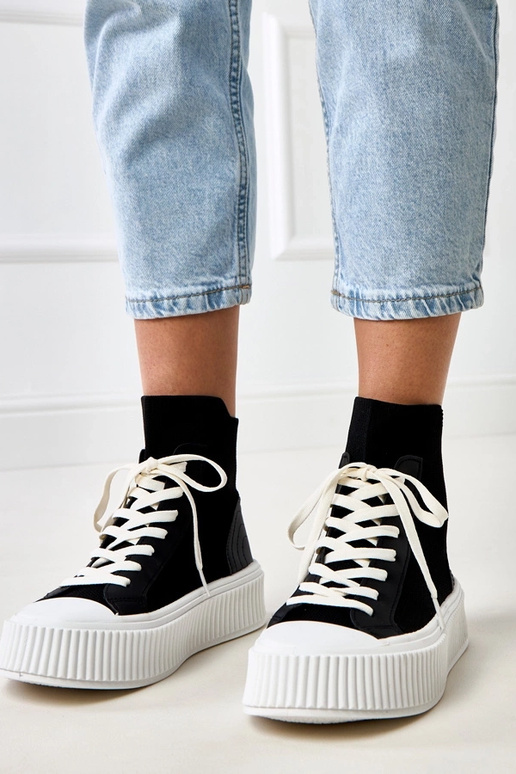 Zapatillas deportivas negras estilo...