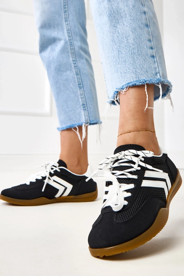 Zapatillas deportivas negras de tela de malla estilo tenis con inserto blanco Malkan 2