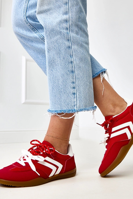 Zapatillas deportivas rojas de tela...