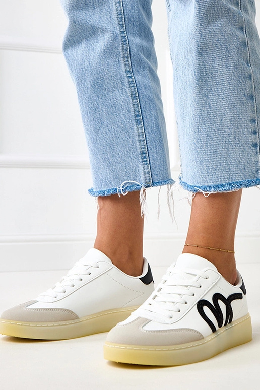 Zapatillas deportivas blancas con...