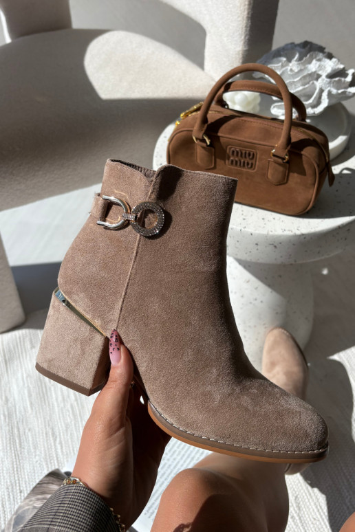 calentamiento Botas de mujer Ze color doradomi Detalami con tacones beige Dorisse