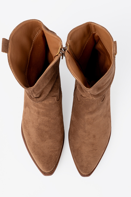 color marrón Zapatos de mujer o klasycznym kroju