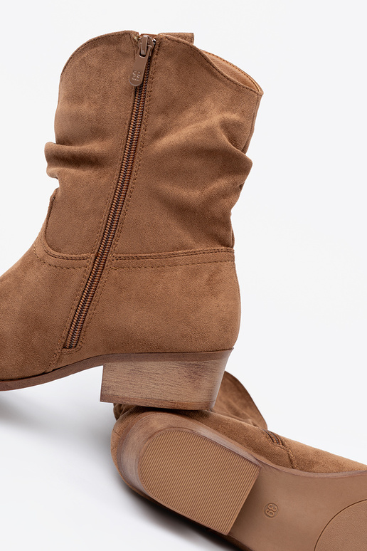 color marrón Zapatos de mujer o klasycznym kroju