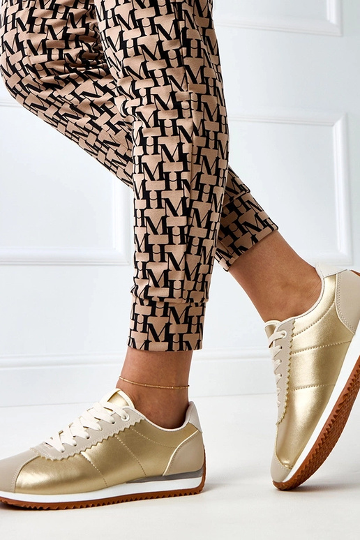 Zapatillas deportivas color arena con...