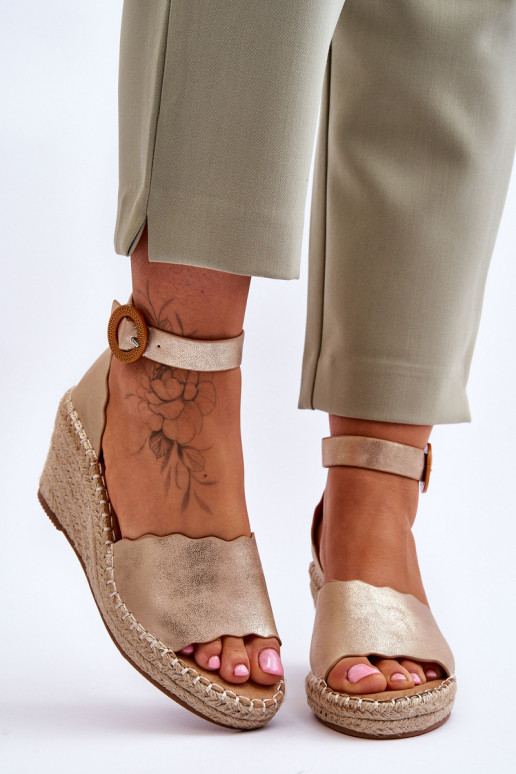 Piel Sandalias plataforma Comfort Shoe color dorado Verola