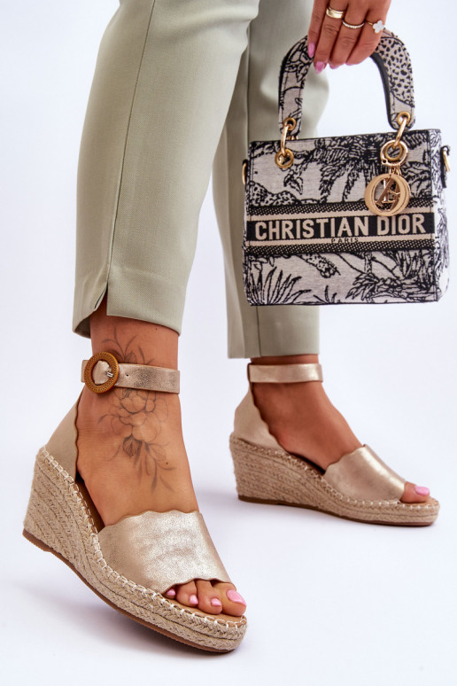 Piel Sandalias plataforma Comfort Shoe color dorado Verola