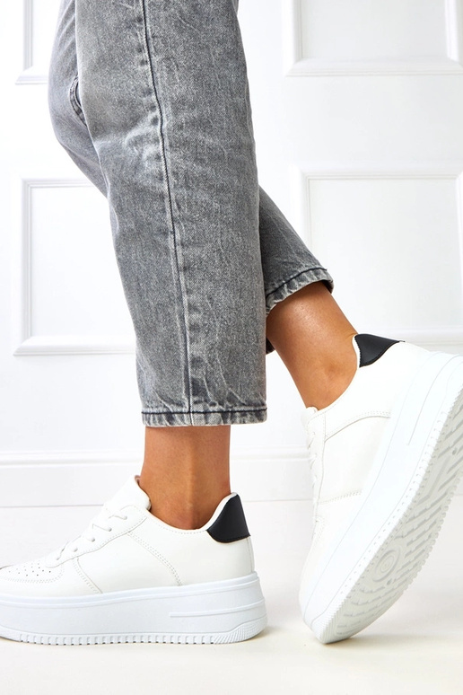 Zapatillas deportivas de plataforma... Zapatillas deportivas de plataforma...