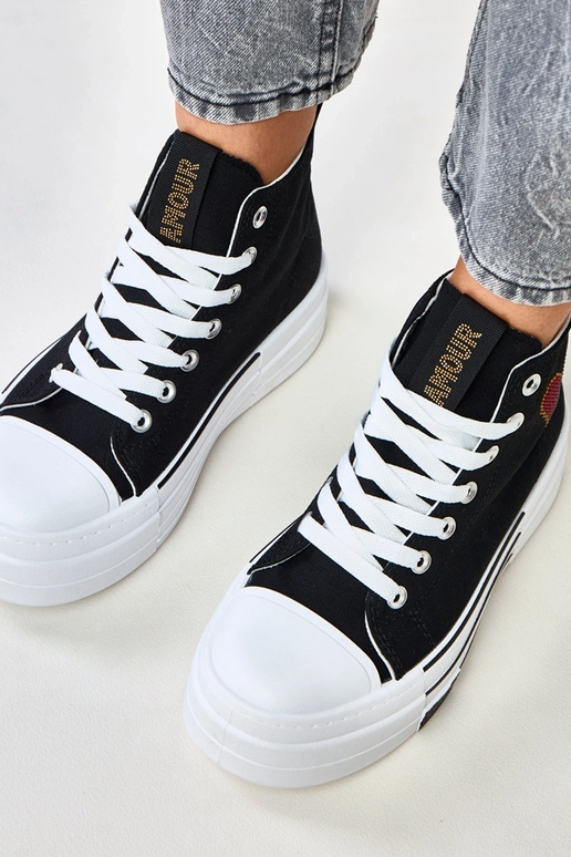 Zapatillas de plataforma altas negras...