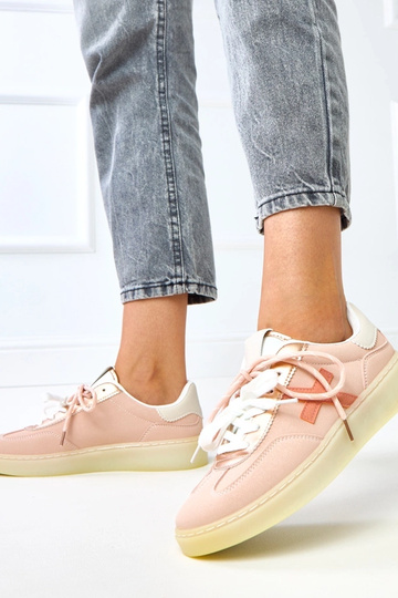 Zapatillas deportivas rosas con plataforma "Eriksen"