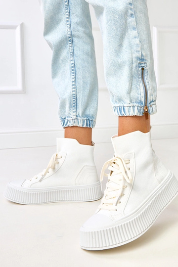 Zapatillas deportivas... 2